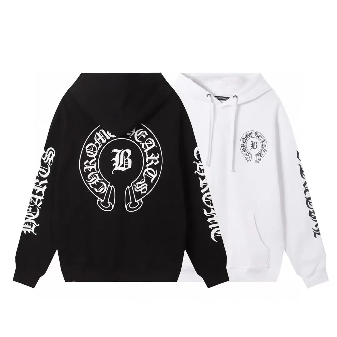 M03—P210 -Chrome Hearts/Chrome Hearts printed sweatshirt cardigan jacket -420 grams of high-density, high-quality wool, soft, delicate and skin-friendly, soft and silky to the touch, warm and skin-friendly -The hardware zipper accessories are all customized and full of details -Colour: black white -Size: S M L XL